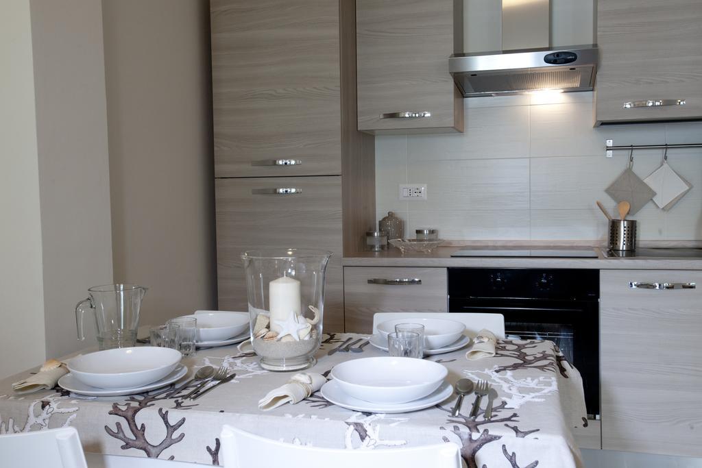 Casavacanze Castelli Di Sabbia ปอร์โต ซันเตลปีดิโอ ห้อง รูปภาพ